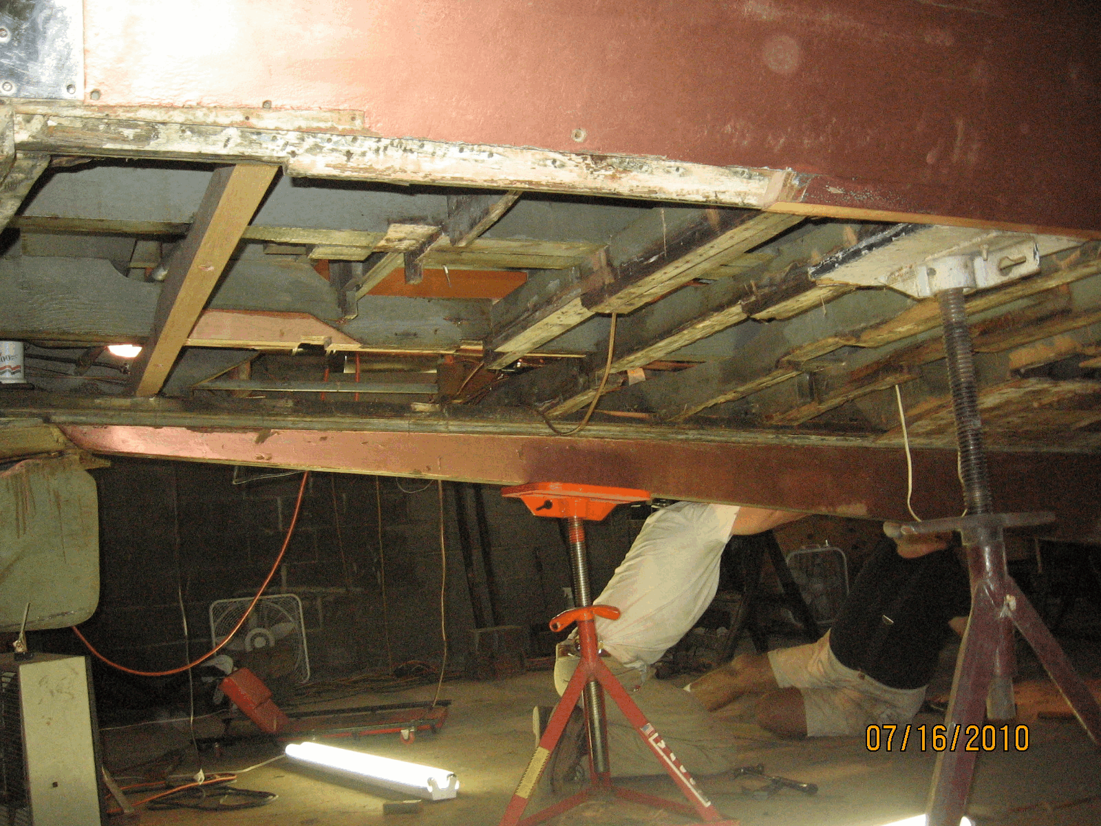 Power Boat Bottom Repair